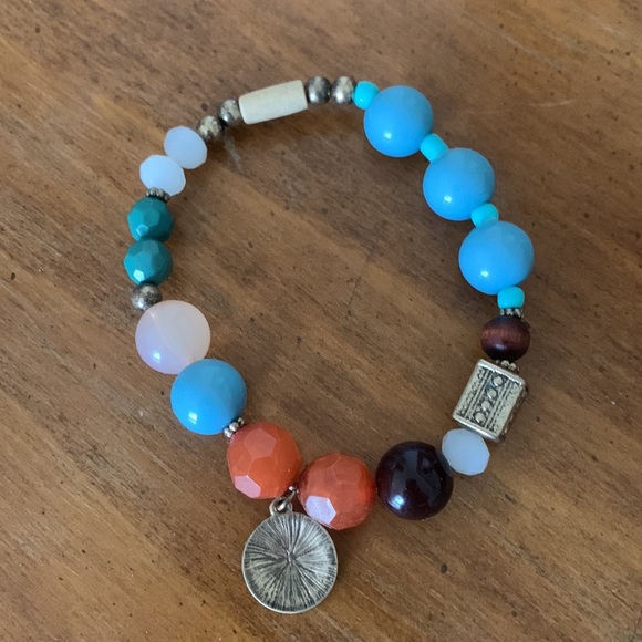 Mixed Bracelet - Picture 2 of 3